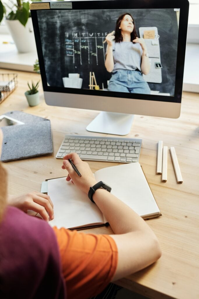 Plano de aula de ensino técnico do seu curso online para plataforma ead