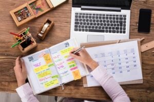 Como definir metas realistas e alcançáveis, metas realistas e alcançáveis, negócio ead