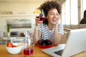 como engajar colaboradores remotos, engajar colaboradores remotos, treinamentos corporativos EaD