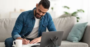 treinamento online de upskilling, treinamento e upskilling, aperfeiçoamento profissional, plataforma EaD para empresas